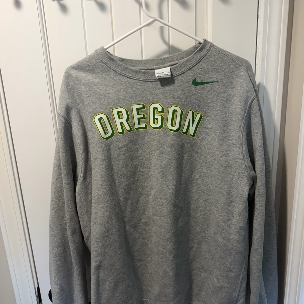 Nike Gray Sweatshirt with Green Oregon Text